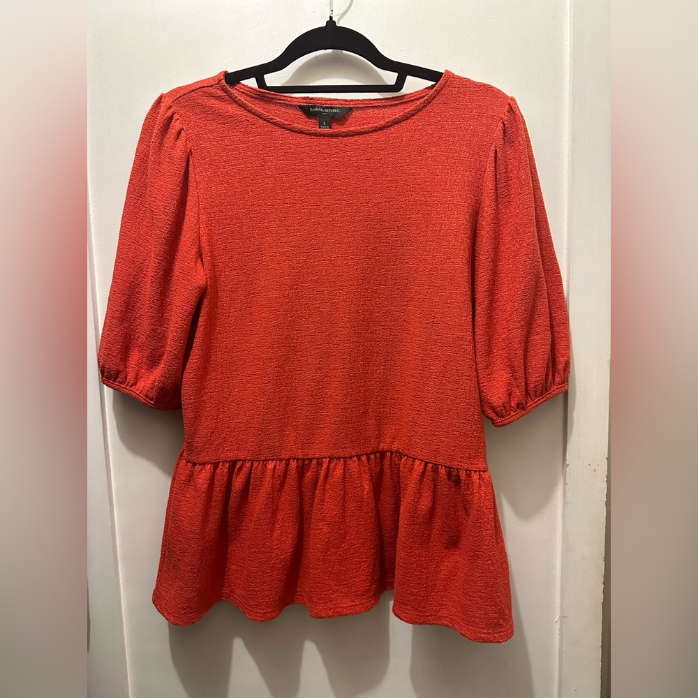 Banana Republic orange, peplum top